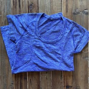 lululemon Swiftly Shirt Size 4